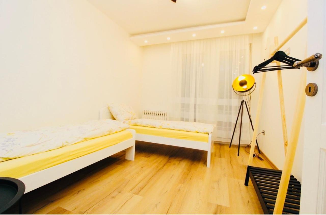 Apartman Centar Sa Sigurnim Parkingom Saraievo Exterior foto