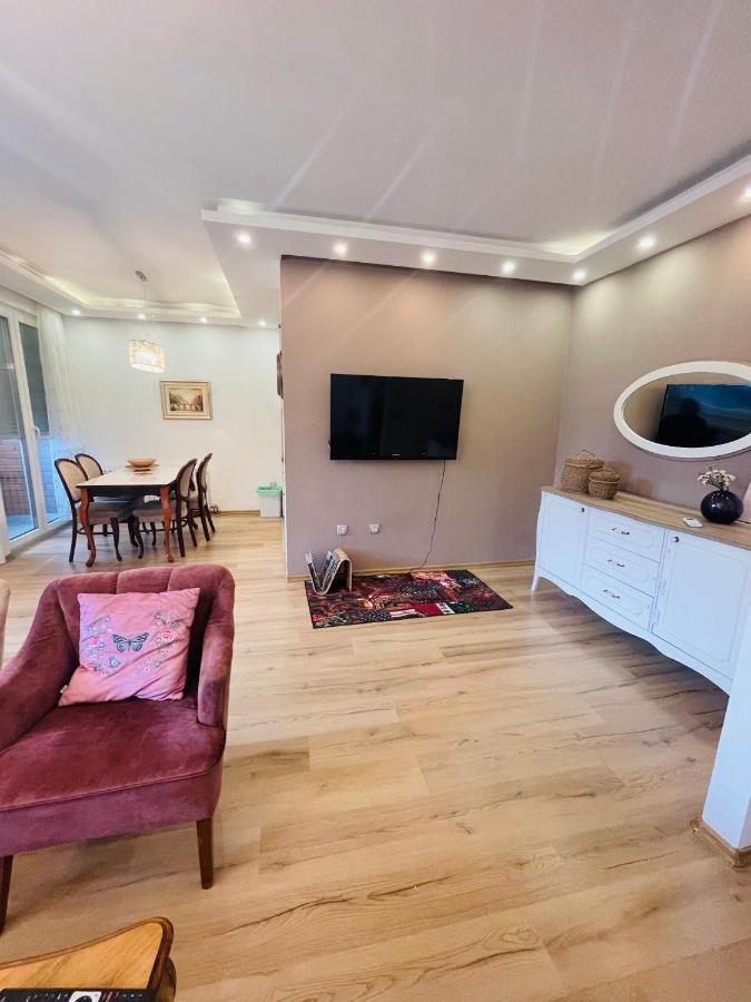 Apartman Centar Sa Sigurnim Parkingom Saraievo Exterior foto
