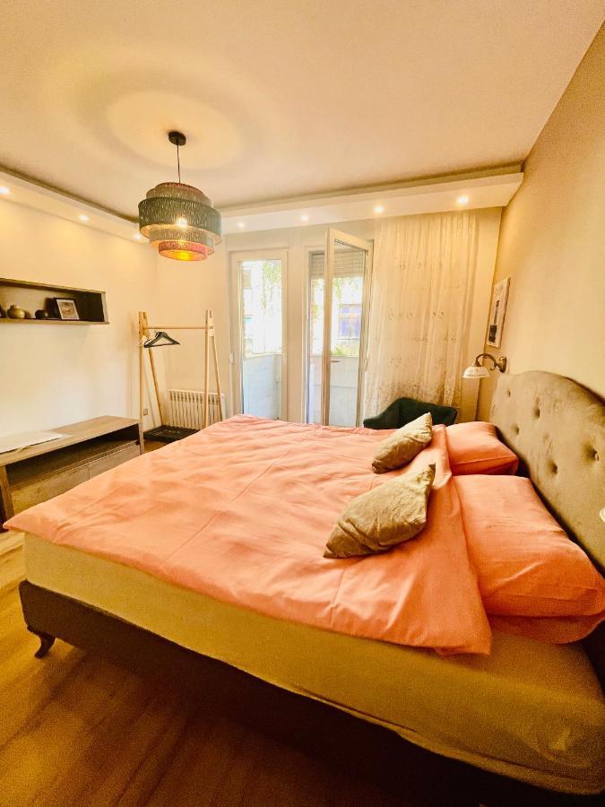 Apartman Centar Sa Sigurnim Parkingom Saraievo Exterior foto