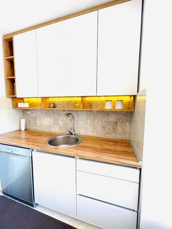 Apartman Centar Sa Sigurnim Parkingom Saraievo Exterior foto